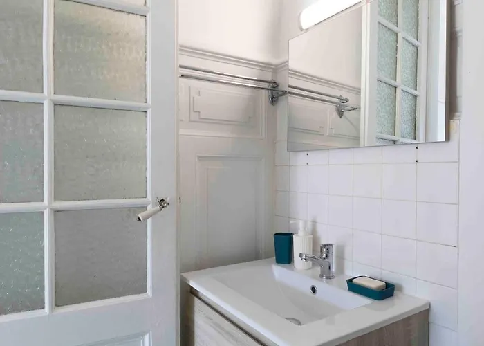 & Grand - Downtown * Aix-les-Bains