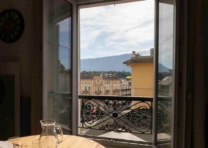 & Grand - Downtown * Aix-les-Bains