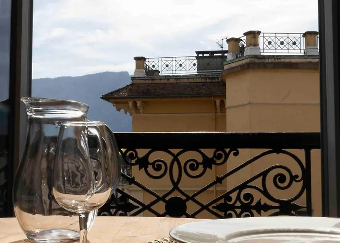 & Grand - Downtown アパート *