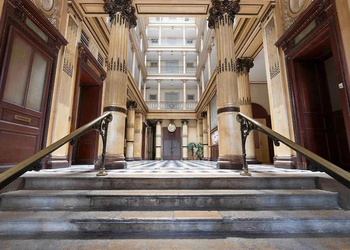 & Grand - Downtown אקס-לה-באינס